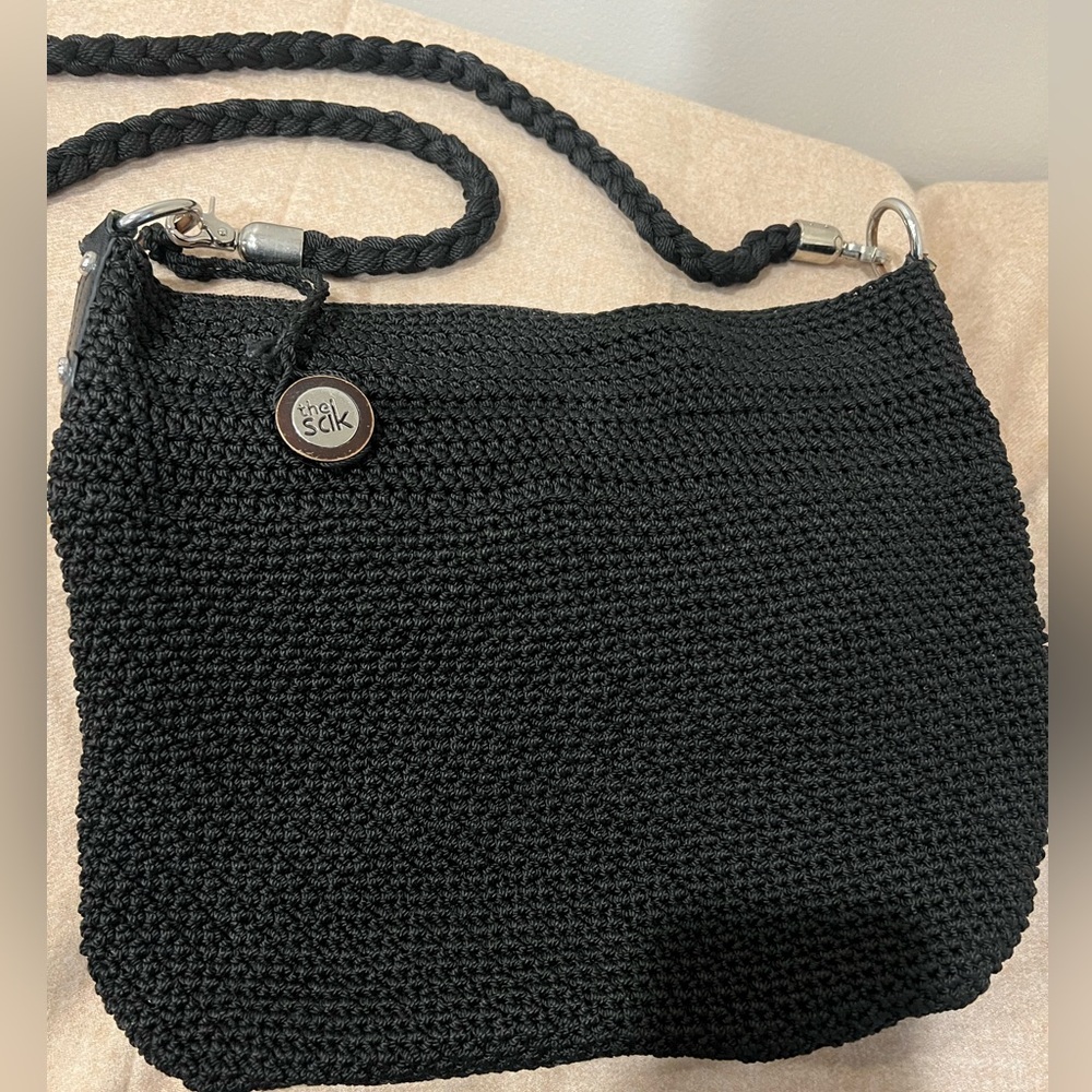 The SAK Black pre-loved crossbody/shoulder bag- hand-crocheted recycled material